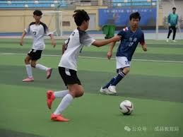 刚果金重返世界杯展现豹纹西装风采